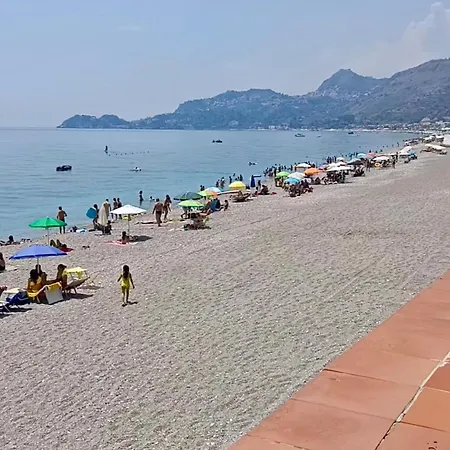 Sulla Di Letojanni